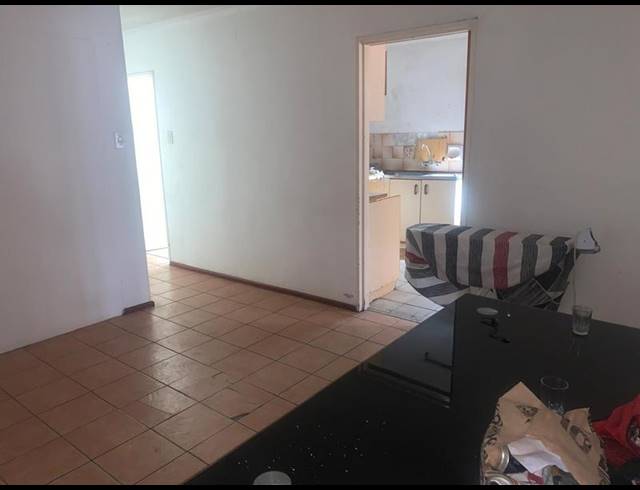 4 BEDROOM HOUSE FOR SALE IN MALIBU VILLAGE